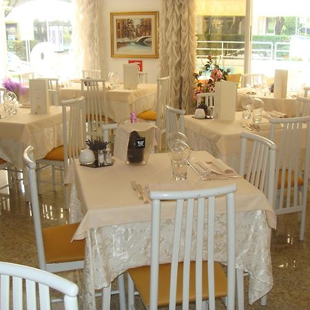 Hotel Villa Luisa Λινιάνο Σαμπιαντόρο Εξωτερικό φωτογραφία