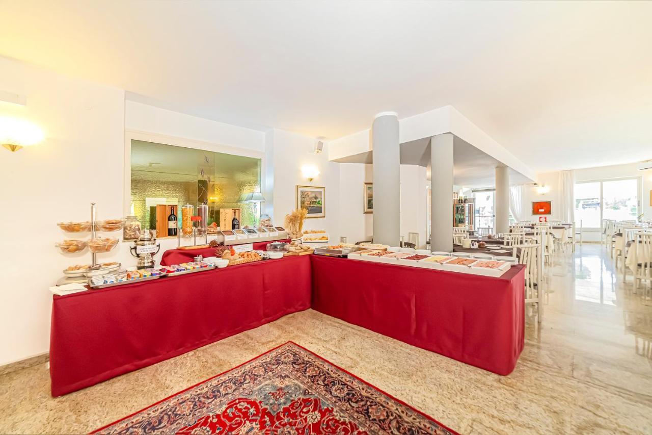 Hotel Villa Luisa Λινιάνο Σαμπιαντόρο Εξωτερικό φωτογραφία
